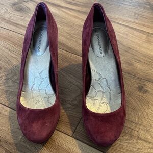 Giani Bernini Women's Burgundy Suede Heels